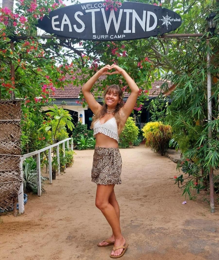 Отель Eastwind Surf Camp Аругам Экстерьер фото